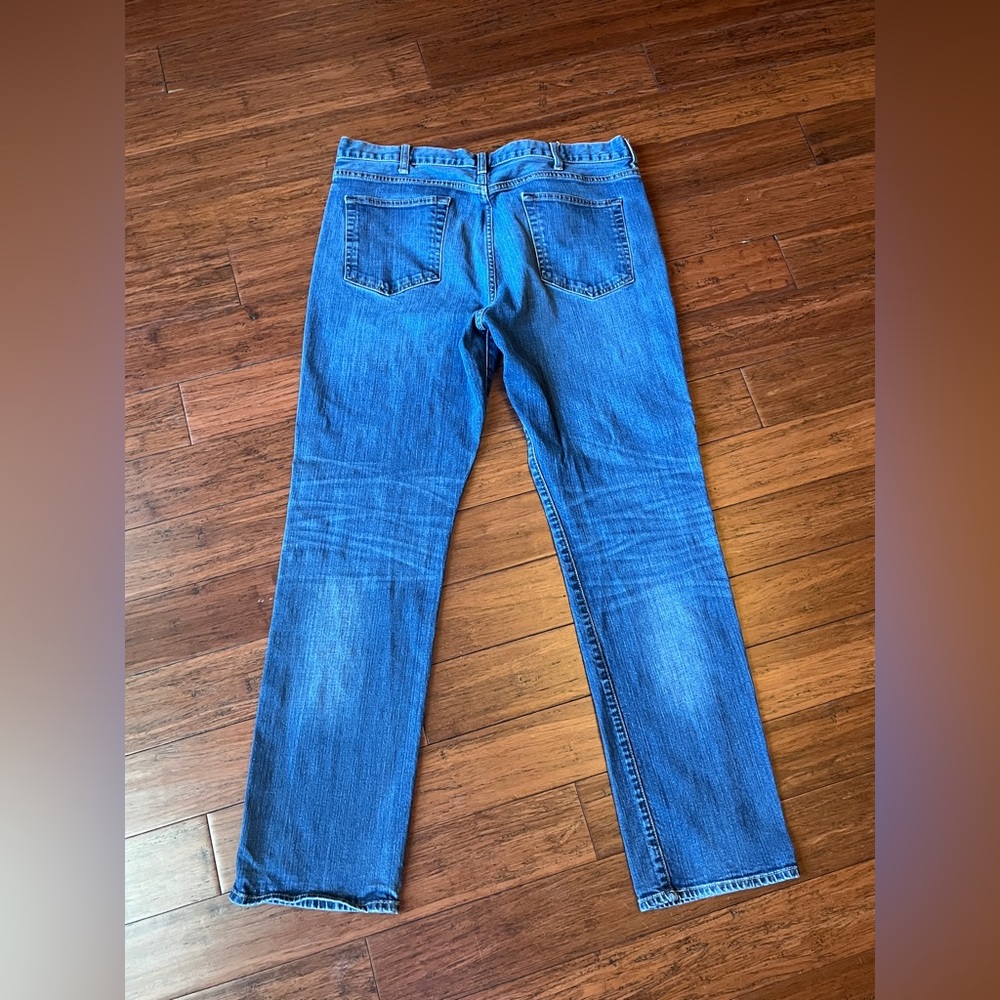 Men’s Cremieux Classic Blue Straight Jeans size 36 x 34